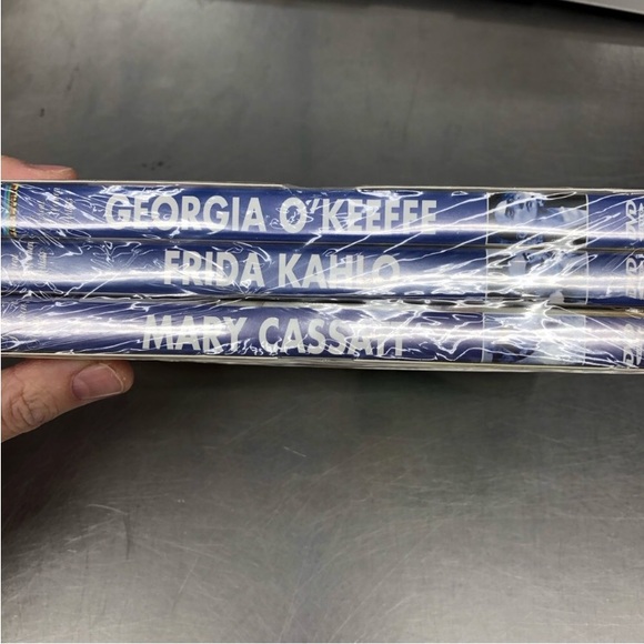 Great Women Artists: Mary Cassatt, Frida Kahlo, Georgia O'Keeffe DVD Set - Picture 3 of 3